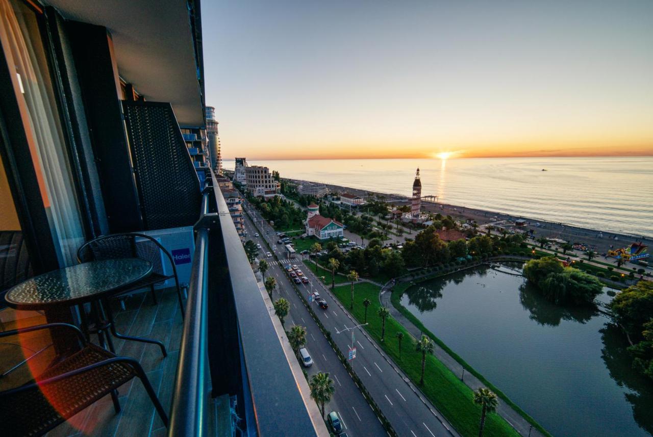 Grand City Real Estate Διαμέρισμα Μπατούμι Εξωτερικό φωτογραφία
